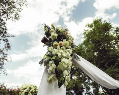 Arch flowers